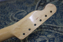 Load image into Gallery viewer, FNK-026 - Nitro Finish Vintage Replacement Maple Neck For 50&#39;s Telecaster
