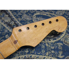 Load image into Gallery viewer, FNK-004 - Nitro Finish Vintage Replacement Maple Neck For 50&#39;s Stratocaster
