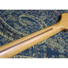 Load image into Gallery viewer, FNK-007- Aged Nitro Finish Vintage Replacement Maple Neck For 50&#39;s Stratocaster
