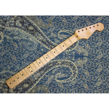 Load image into Gallery viewer, FNK-009- Aged Nitro Finish Vintage Replacement Maple Neck For 50&#39;s Stratocaster
