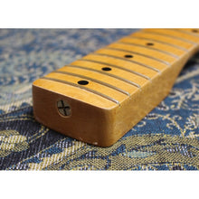 Load image into Gallery viewer, FNK-010- Aged Nitro Finish Vintage Replacement Maple Neck For 50&#39;s Stratocaster
