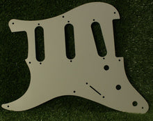 Load image into Gallery viewer, Pickguard For 50s 57 Strat For USA Mex Fender  - 1 Ply Parchment 2mm
