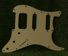 Load image into Gallery viewer, Pickguard For 62 HSS Strat Open Coil Humbucker Version  - Cream
