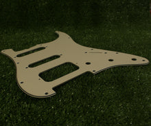 Load image into Gallery viewer, Pickguard For 62 HSS Strat Open Coil Humbucker Version  - Cream
