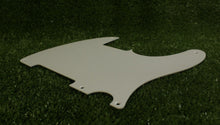 Load image into Gallery viewer, Esquire Pickguard For Vintage 50s USA Fender - Parchment 1 Ply 1.6mm
