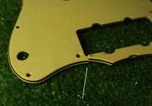 Load image into Gallery viewer, Aged Pickguard For 62 Fender Jazzmaster Mint Green Real Celluloid AGP45
