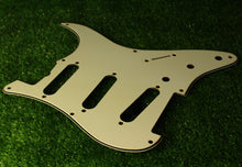 Load image into Gallery viewer, Aged 57 59 Pickguard For Fender Strat Wide Bevel 8 Holes Parchment White - AGP25
