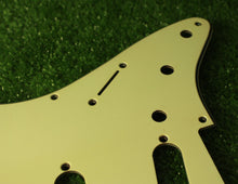 Load image into Gallery viewer, Aged 57 59 Pickguard For Fender Strat Wide Bevel 8 Holes Mint Green - AGP35
