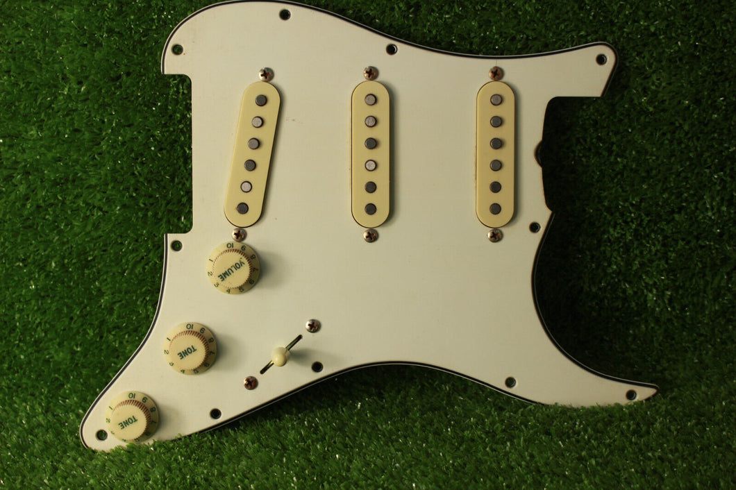 The Revival Pickups RPS6 Jimi Hendrix Aged Strat Pickguard Assembly AB01