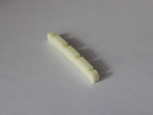 Load image into Gallery viewer, Bone Nut For Fender Basses Curved Bottom 39.5mm x 3mm x 4.7mm, 3 Pcs
