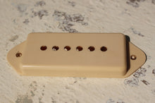 Load image into Gallery viewer, Aged P90 Dogear Pickup Cover Cream 50 mm
