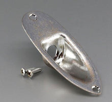 Load image into Gallery viewer, Aged Gotoh JCS-1 Strat Jack Plate For Fender Stratocaster - Chrome
