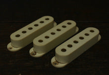 Load image into Gallery viewer, Aged Pickup Covers Set For Stratocaster - Ivory P06
