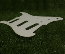 Load image into Gallery viewer, Pickguard For 50s 57 Strat For USA Mex Fender  - 1 Ply White 1.6mm
