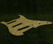 Load image into Gallery viewer, Standard Pickguard For 62 Strat For USA Mex Fender  - Cream Pearloid 4 Ply
