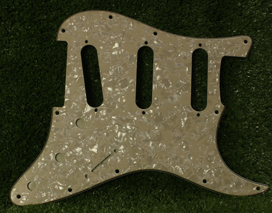 Voodoo Pickguard Reverse Bridge Pickup Fits Jimi Hendrix Strat - Cream Pearl