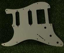 Load image into Gallery viewer, Pickguard For 62 HSS Strat Humbucker Cover Version  - Parchment
