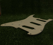 Load image into Gallery viewer, Standard Lefty Pickguard For 62 Strat For USA Mex Fender  - Cream 3 Ply
