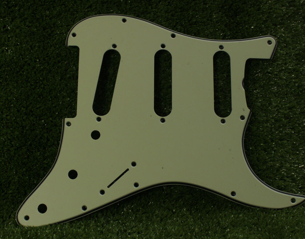 64 65 Pickguard Replacement For Fender Strat Wide Bevel - Vintage Mint Green