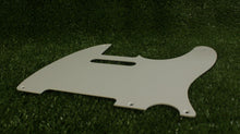 Load image into Gallery viewer, Telecaster Pickguard For Vintage 50s USA Fender Tele - Parchment 1 Ply 1.6mm
