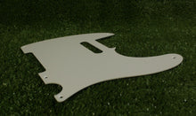 Load image into Gallery viewer, Telecaster Pickguard For Vintage 50s USA Fender Tele - Parchment 1 Ply 1.6mm
