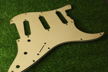 Load image into Gallery viewer, Aged 68 69 Pickguard For USA Strat Cream with Pearloid Back AGP14
