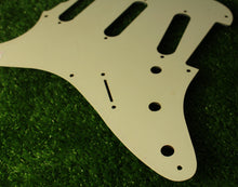 Load image into Gallery viewer, Aged 57 59 Pickguard For Fender Strat Wide Bevel 8 Holes Parchment White - AGP30
