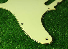 Load image into Gallery viewer, Aged 3 Ply 8 Hole 62 Pickguard For Telecaster Mint Green -  AGP067
