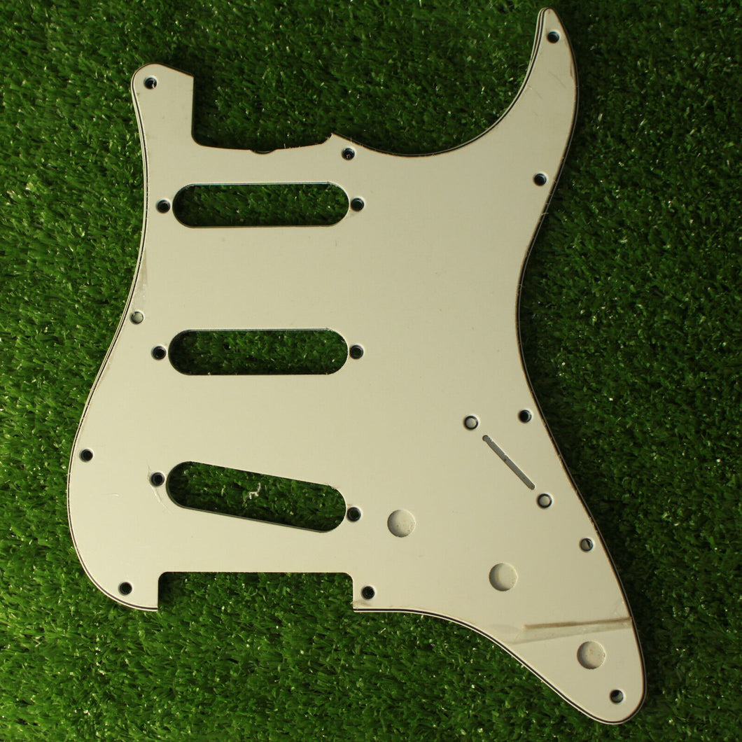 B Stock 64 65 66 67 Pickguard For Strat Parchment 3 Ply