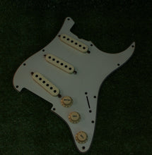 Load image into Gallery viewer, Aged 65 66 67 Parchment Pickguard For Strat with Ivory Knobs Covers  APG99
