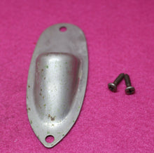 Load image into Gallery viewer, Heavily Aged Jack Plate For Stratocaster with Screws - Nickel
