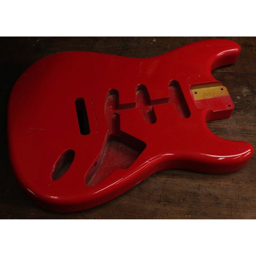 BDAG-001 - Aged Stratocaster Body 60s Style - Fiesta Red