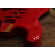 Load image into Gallery viewer, BDAG-001 - Aged Stratocaster Body 60s Style - Fiesta Red
