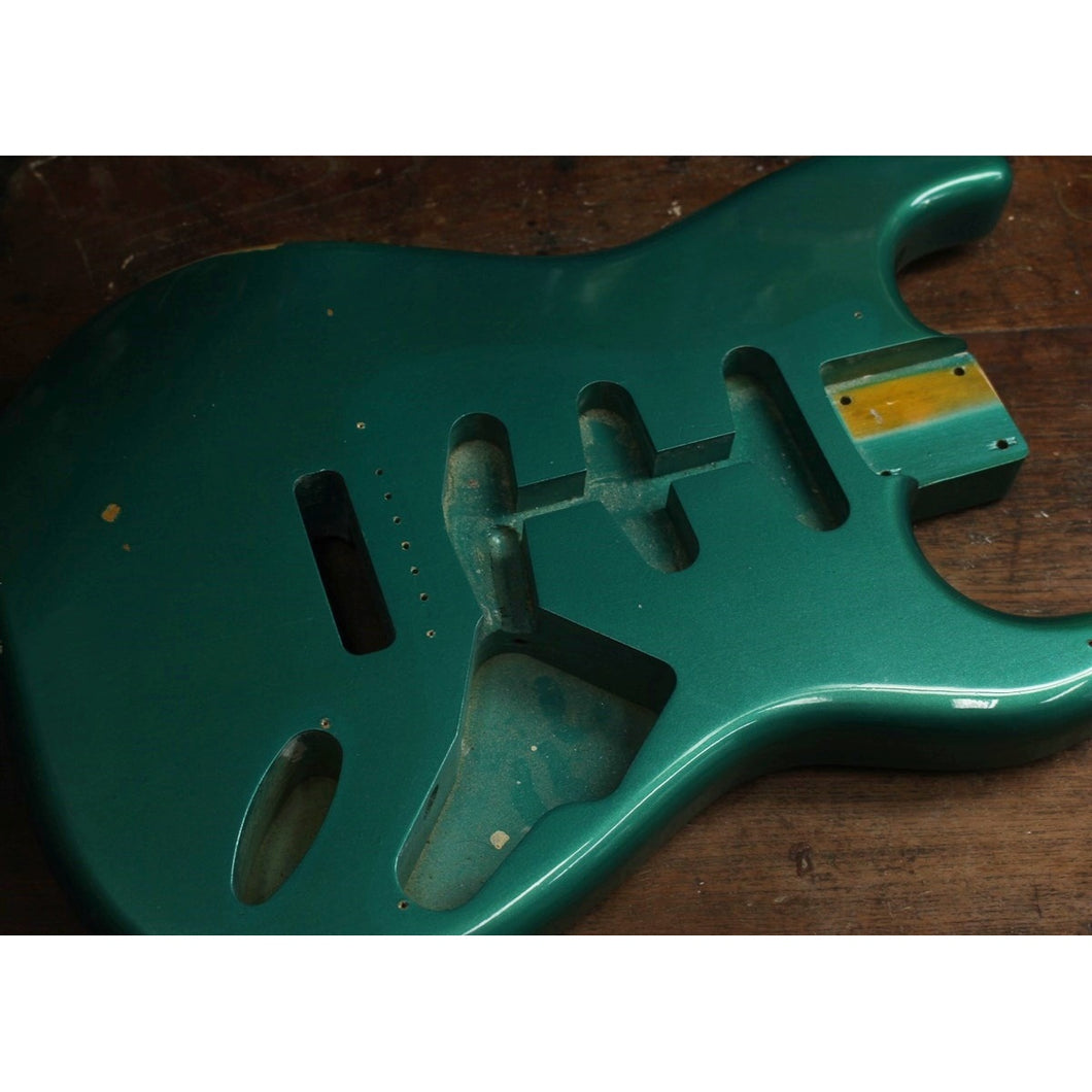 BDAG-012 - Aged Stratocaster Body 60s Style - Sherwood Green Metallic